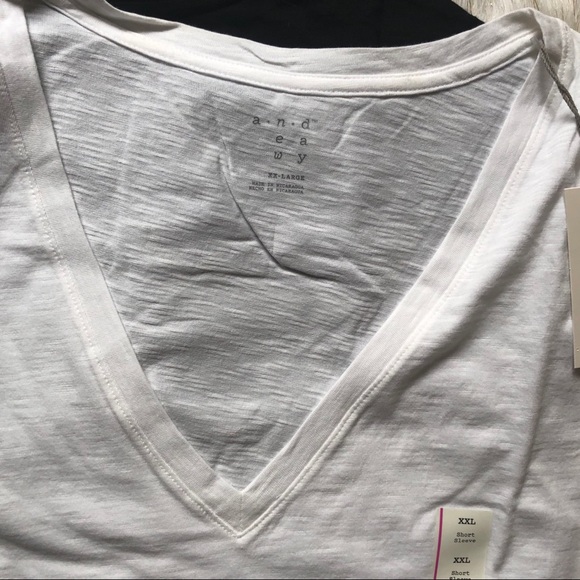 Set of White & Black V neck T-shirt s. XXL NWT - Picture 6 of 7